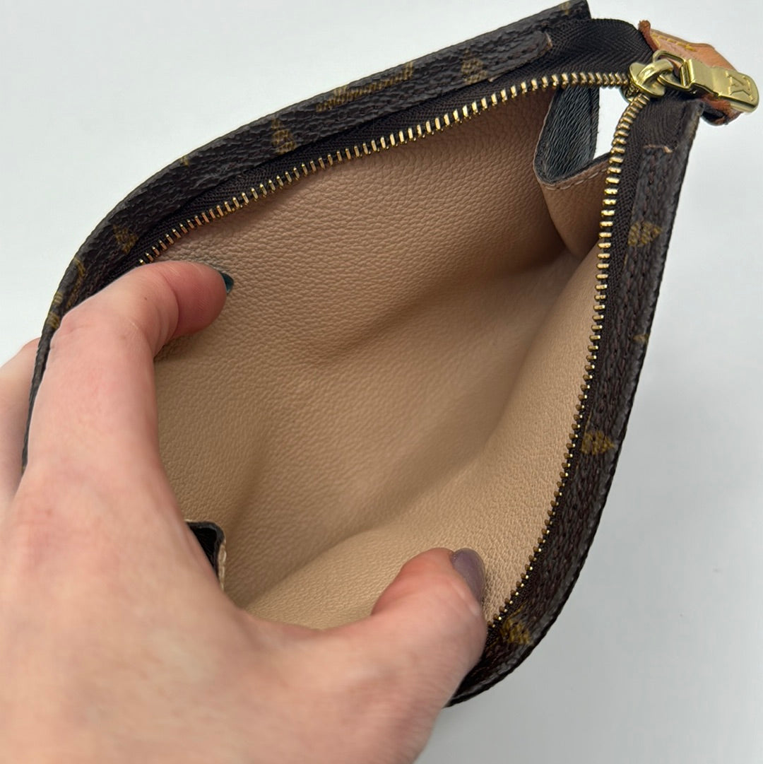 Authentic Louis Vuitton PM Bucket Bag Pochette