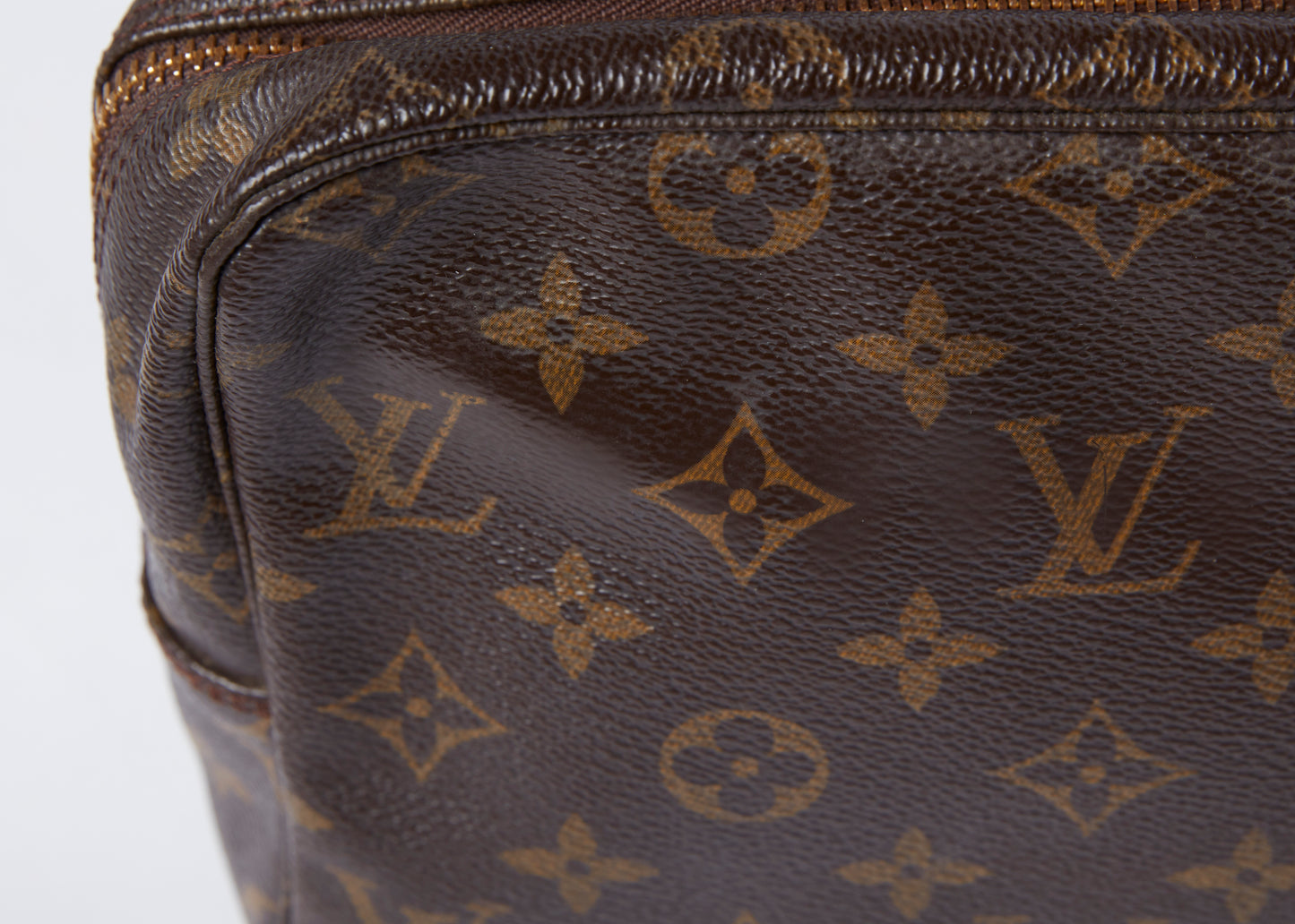 Louis Vuitton Trousse 28 Cosmetic/Toiletry Pouch
