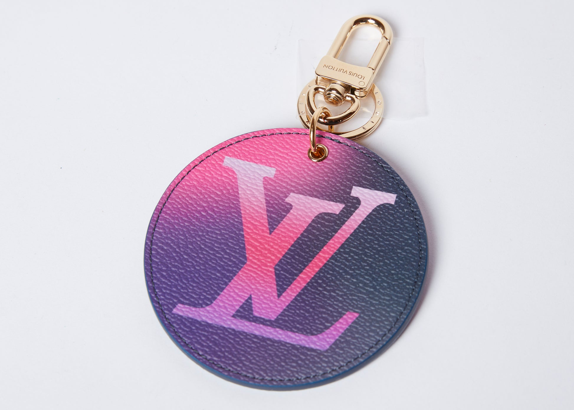Louis Vuitton Midnight Fuchsia Illustre Bag Charm and Key Holder (New in  Box)